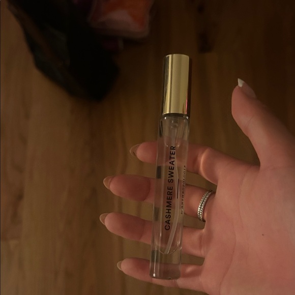 Anthropologie Cashmere Sweater - Picture 3 of 3